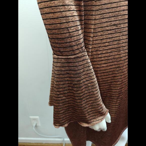 Billabong Striped Bell Sleeve Midi Dress - Picture 2 of 8